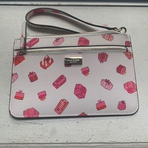 Kate Spade wristlet